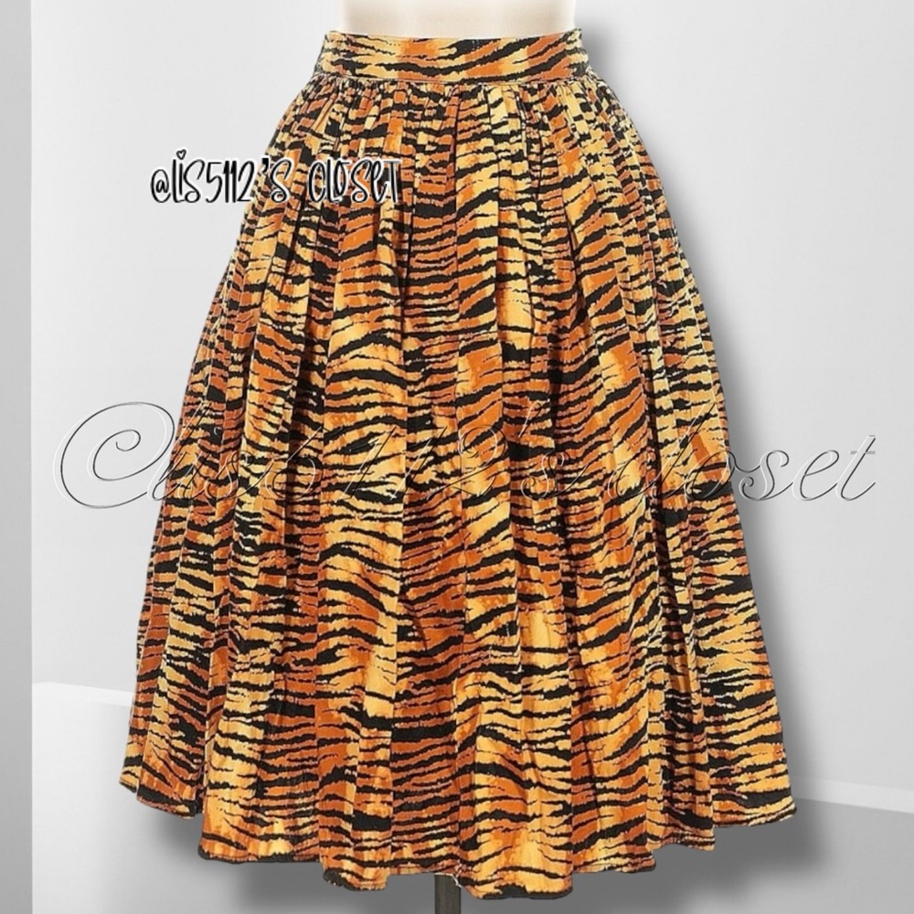 Pinup Couture x Deadly Dames by Micheline Pitt Tiger Print Swing Skirt XS - Picture 11 of 14